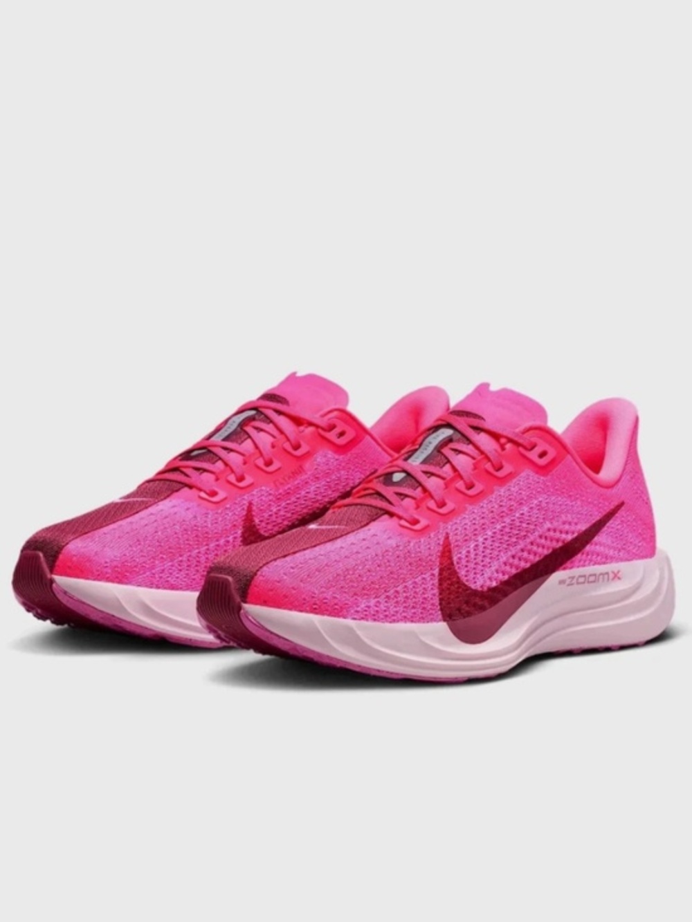 Nike Women's Road Running Shoes Pegasus Plus in Pink sz 8